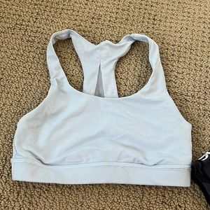 Lululemon size 2 sports bra